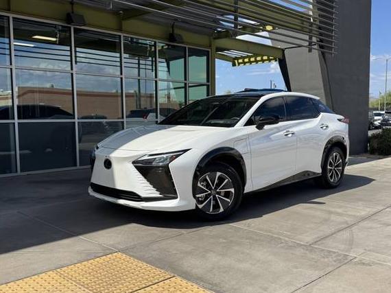 LEXUS RZ 450E 2023 JTJAAAAB8PA019646 image